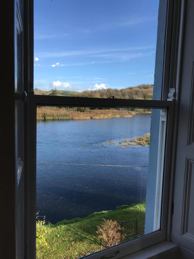 Riverbank House Bed And Breakfast Innishannon Exteriör bild